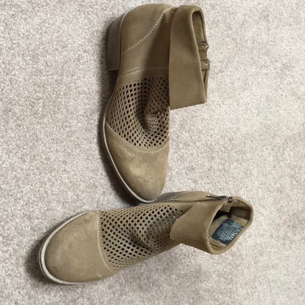Tan ankle boots